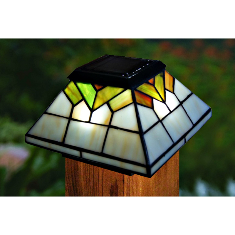 Classy Caps 5x5/4x4/3.5x3.5 Wellington Solar Post Cap - Stained Glass