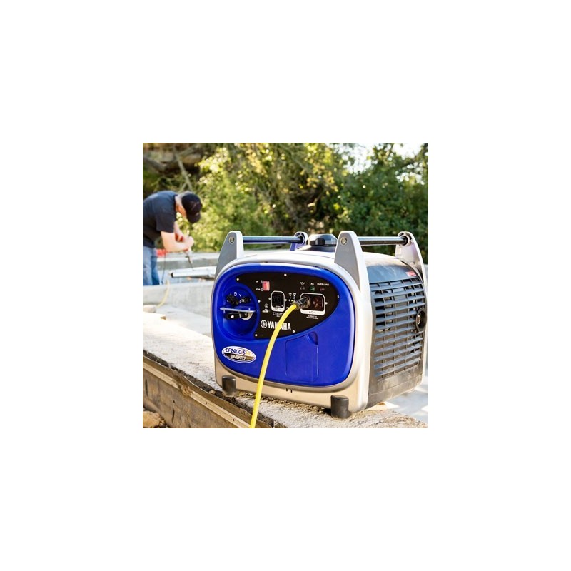 Yamaha Inverter Series 2400 Watt 120V 20 AMP Portable Generator (EF2400iSHC)