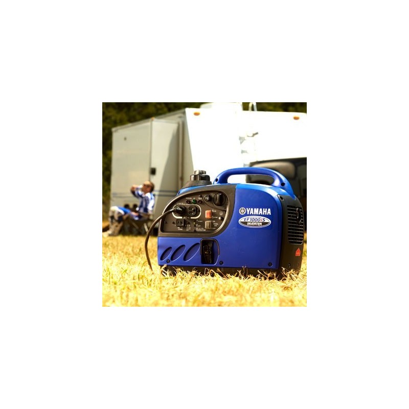 Yamaha 1000 Watt 120V 8.3 AMP Portable Inverter Generator with Noise Block Technology (EF1000iS)