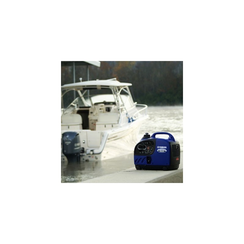 Yamaha 1000 Watt 120V 8.3 AMP Portable Inverter Generator with Noise Block Technology (EF1000iS)