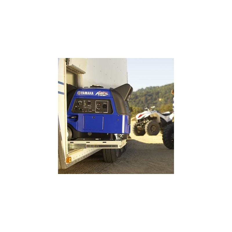 Yamaha 3000 Watt 120V 25 AMP Portable Inverter Generator with 500W Boost, Electric Start, Noise Block (EF3000iSEB)