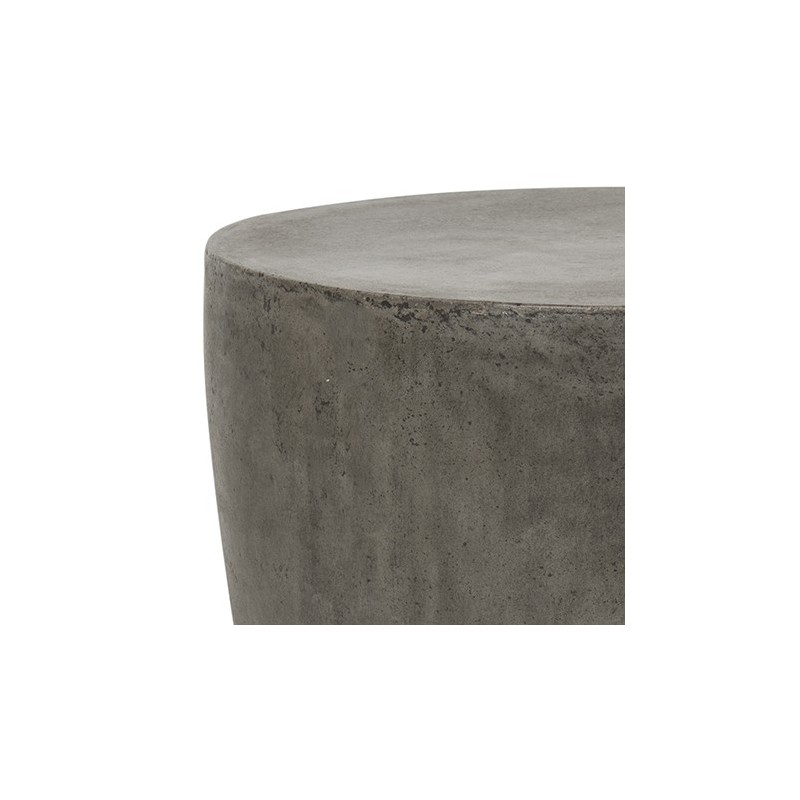 Safavieh Aishi Indoor/Outdoor Modern Concrete Round 17.7-inch H Accent Table - Dark Gey (VNN1007A)