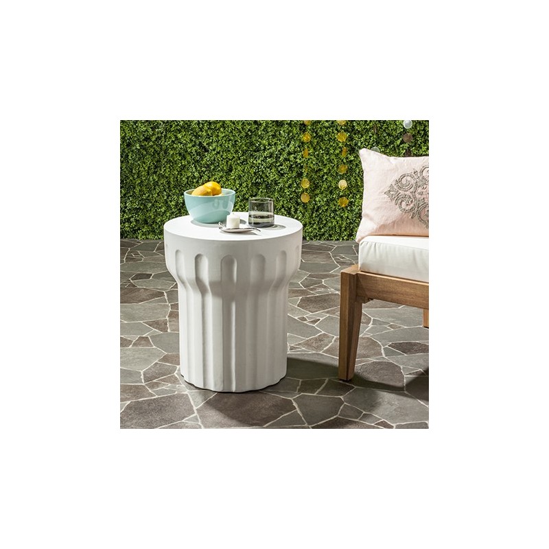 Safavieh Vesta Indoor/Outdoor Modern Concrete Round 15.3-inch Dia Accent Table - Ivory (VNN1009B)