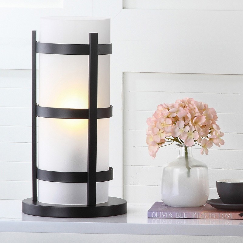 Minter 18-inch H Hurricane Lamp