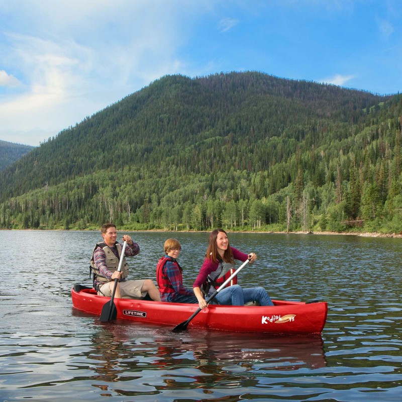 Lifetime Kodiak 13 ft Canoe w/ Paddles  - Red (90658)