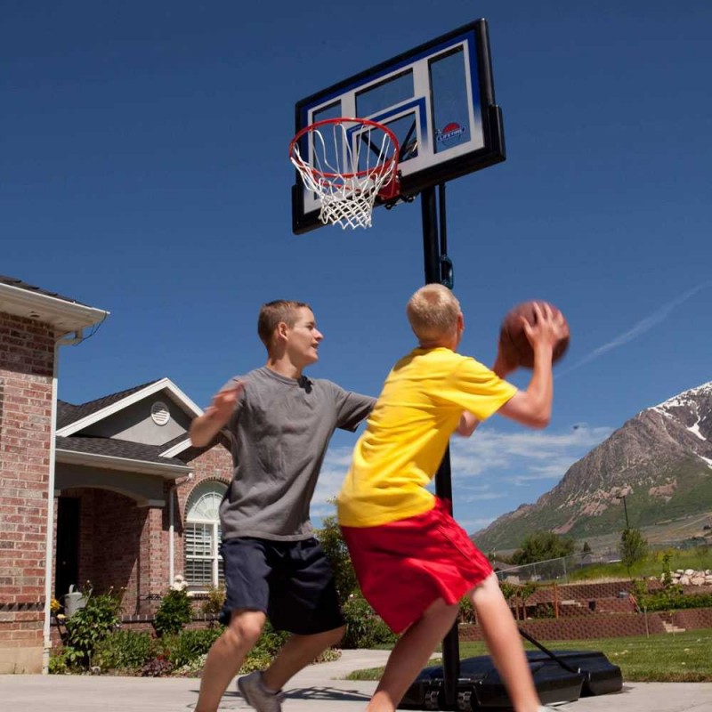 Lifetime 48 in. Courtside Portable Basketball Hoop (51550)