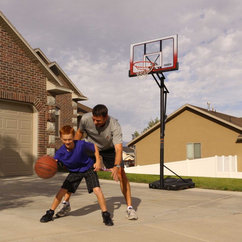 Lifetime 52 in. Portable Basketball Hoop (1558)