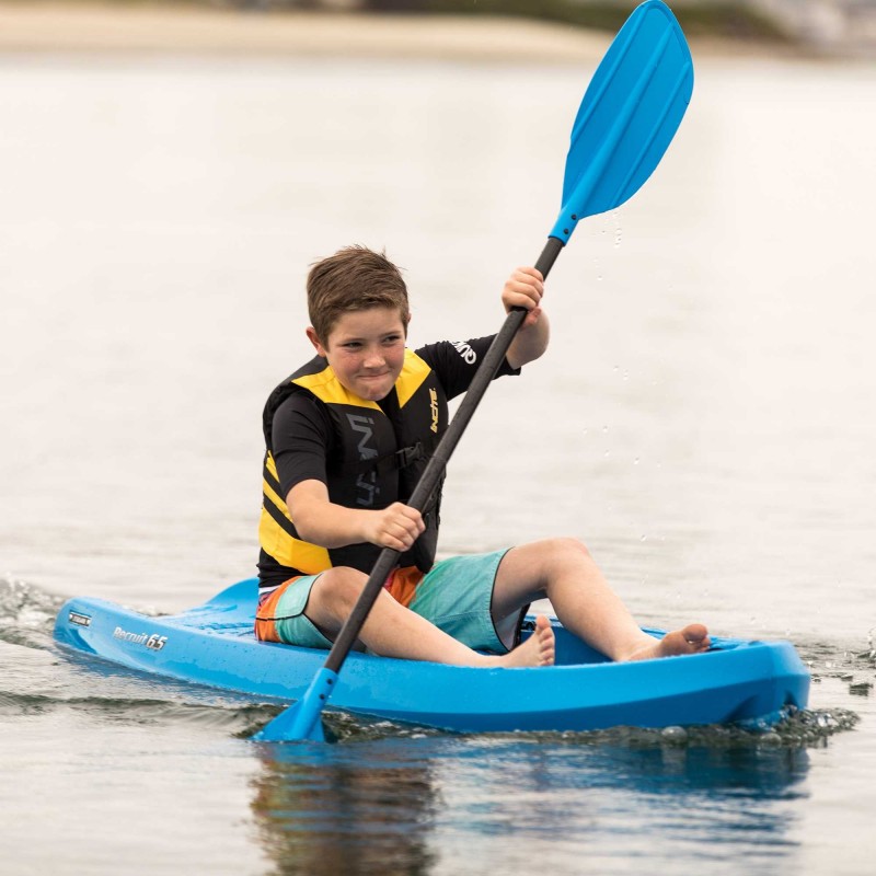 Lifetime Emotion Recruit 6.5 Youth Kayak w/ Paddle - Blue(90746)