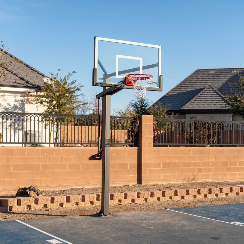 Lifetime 60 Inch Mammoth Glass Basketball Hoop (90916)