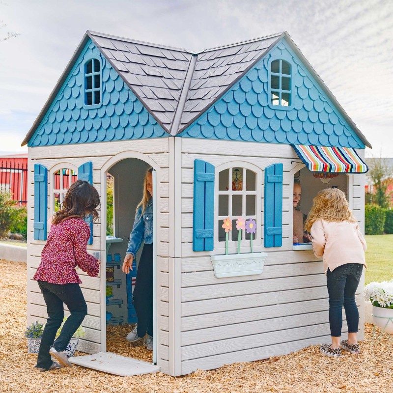 Lifetime 6x6x7 Outdoor Playhouse Kit (290980)