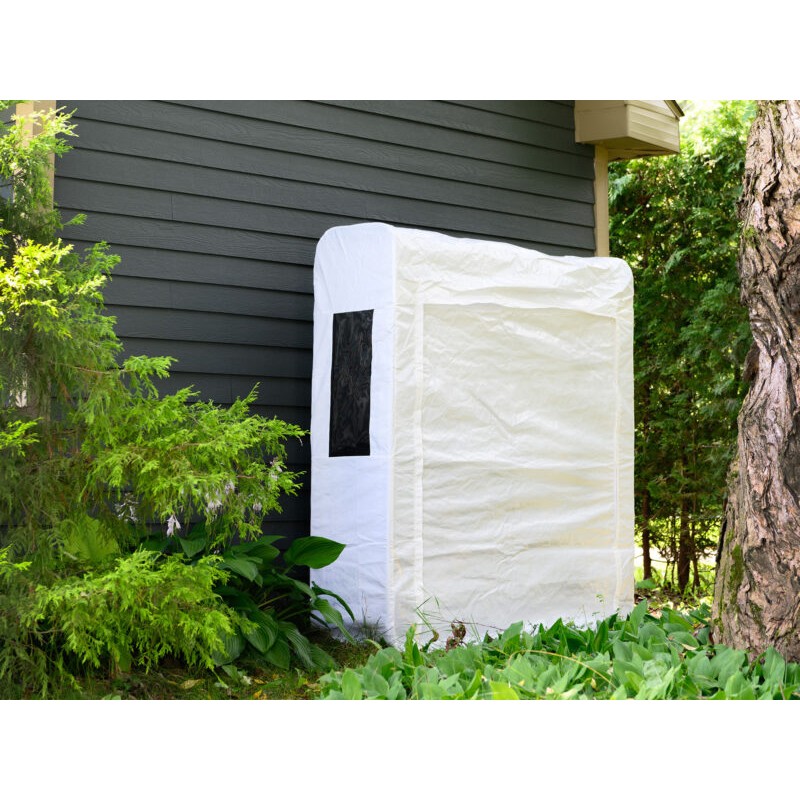 Gazebo Penguin Log Shelter - Translucent (246239)