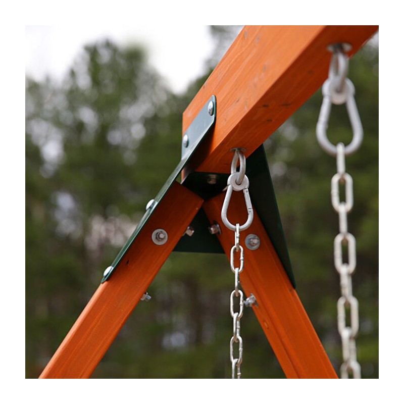 Sturdy Hardware - This swing set is made with safety in mind!