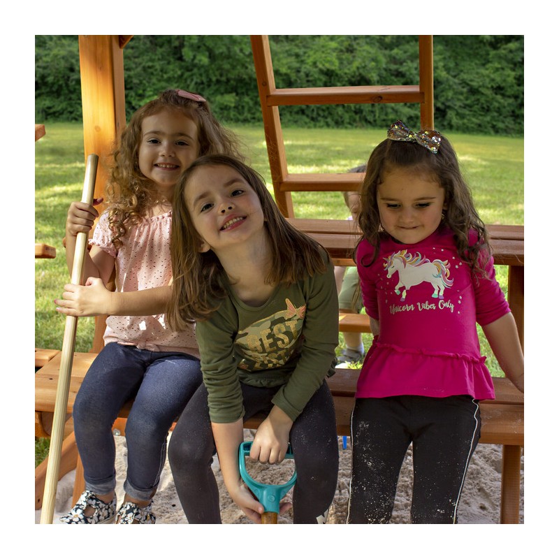 Chateau  w/ Amber Posts and Standard Wood Roof (01-0003-AP)