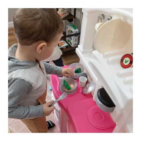 Step2 Fun with Friends Kitchen – Pink (488399)