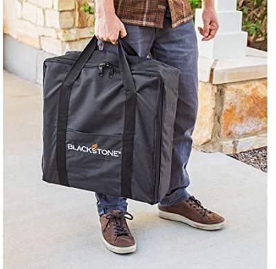 Blackstone 17in. Griddle Cover with Carry Bag (1720) This bag is easy to carry and is very convenient.  