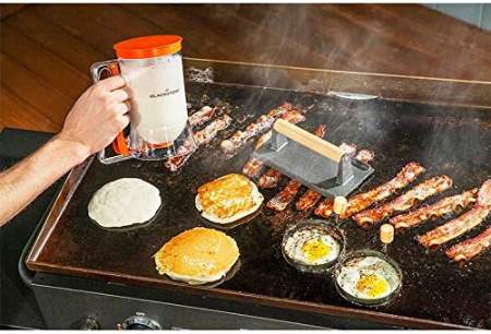 Blackstone Griddle Breakfast Kit (1543) This utensils will help you more on your breakfast cooking experience.  