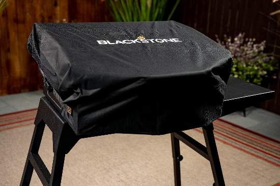 Blackstone Small Soft Griddle Cover (5155) Protect your griddle with the Blackstone Small Soft Griddle Cover. 