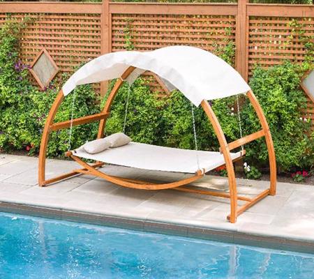 Leisure Season Swing Bed with Canopy (SBWC402) Enjoy this swing bed while you rest on your pool area. 