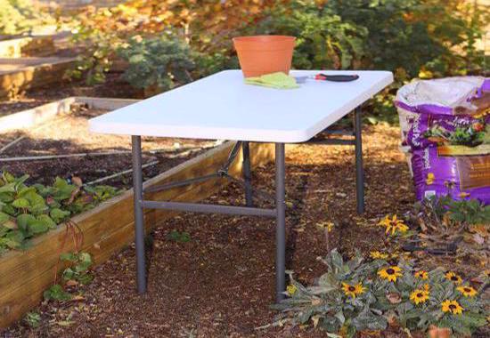 Lifetime 24-Pack 4 ft. Light Commercial Table - White (2940) -Great and convenient for outdoor use 