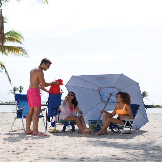 Rio 8' Extreme Shade Total Sun Block Umbrella - Blue (ETSB8-28-1) This Sunblock Umbrella will totally protect you and your family while on the beach. 